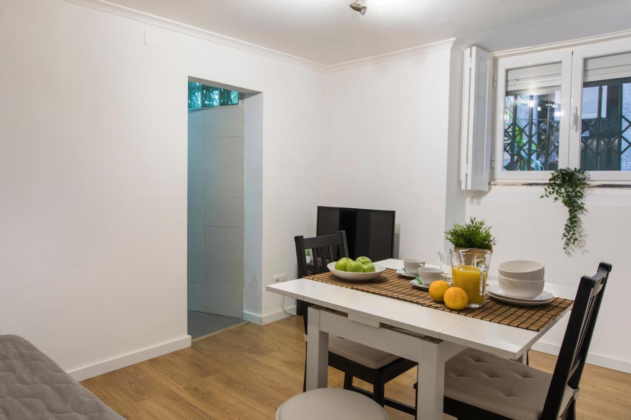 Apartmán Alfama Typical Beco Dos Ramos Lisboa Exteriér fotografie